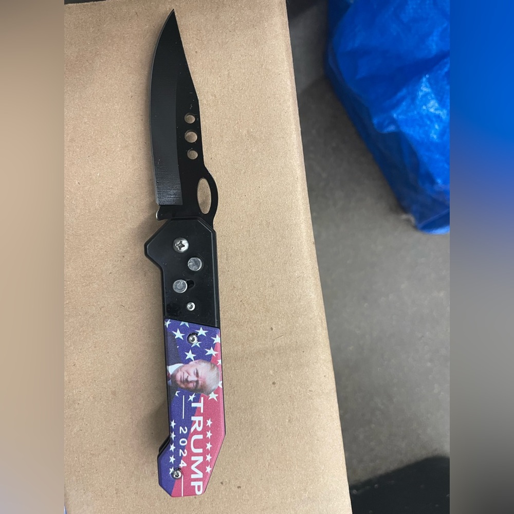 TRUMP Knife